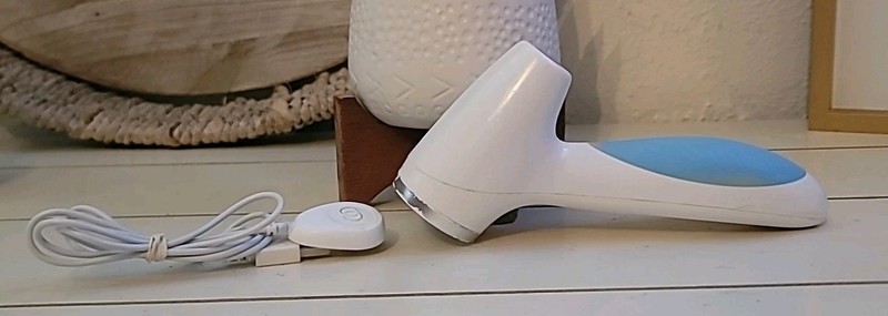 Nu Skin ageLOC LumiSpa Facial Device.(PLEASE READ THE DESCRIPTION)