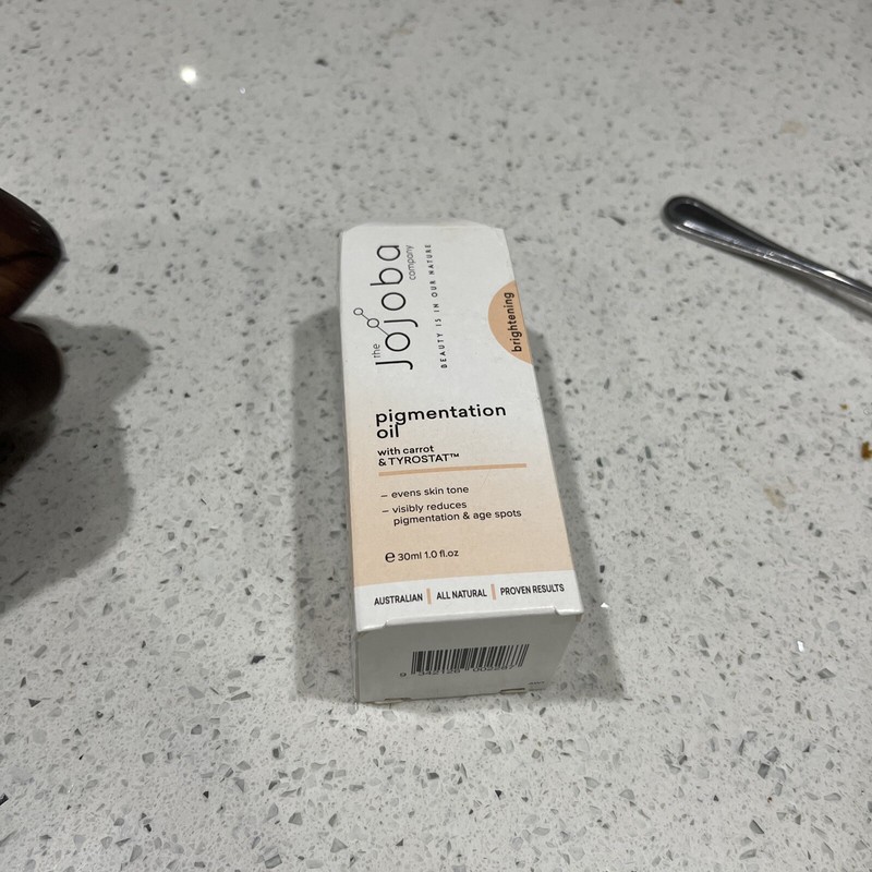 Jojoba Pigmentation Oil 30ml with Carrot and Tyrostat Evens Skin Tone