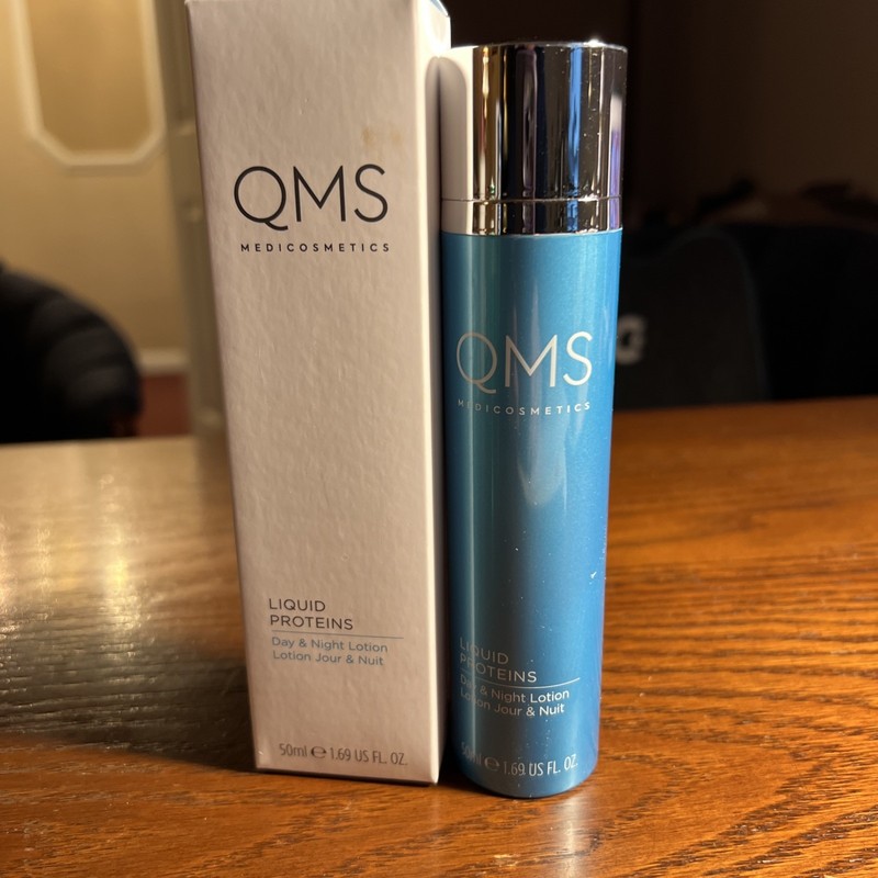 QMS Medicosmetics Liquid Proteins Day and Night Lotion – 50 mL – NIB Sealed