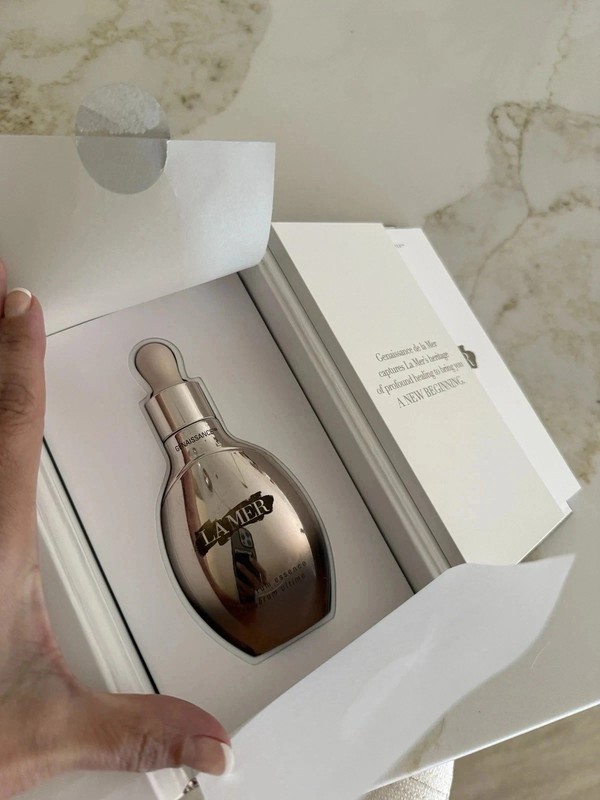 La Mer Genaissance De La Mer The Serum Essence 1oz / 30ml NEW Sealed Authentic gallery