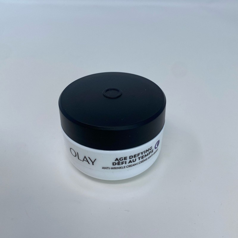 Olay Age Defying Anti-Wrinkle Night Cream 2 oz, White/Black