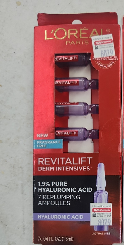 1 Pack L’OREAL Revitalift 1.9% Pure Hyaluronic Acid Replumping Ampoules 7 Per
