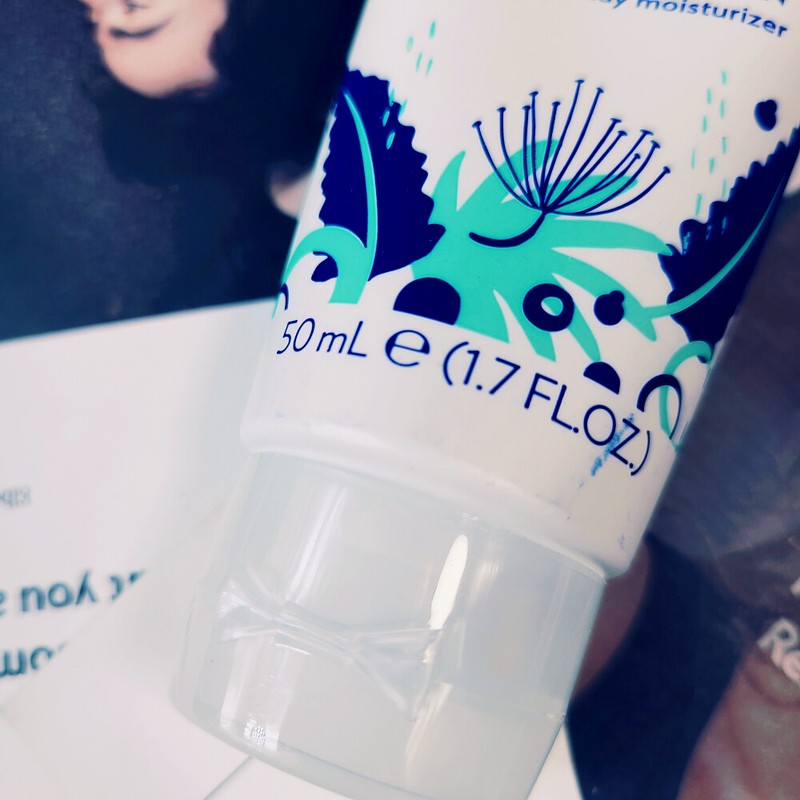 2 of Nuskin Nutricentials Bioadaptive Skin care lightweight Day Moisturizer# 55 gallery