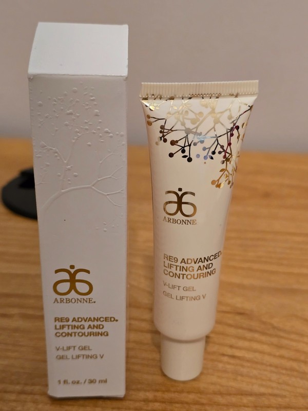Arbonne RE9 Advanced Lifting and Contouring V-Lift Gel 1 Fl Oz New In Box