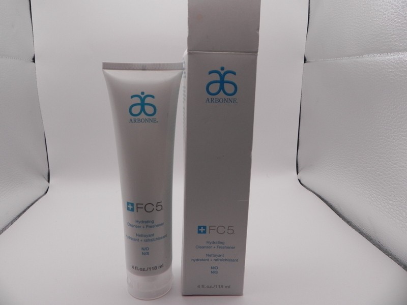 Arbonne FC5 Purifying Cleanser and Freshener 4 oz New Sealed W/Box