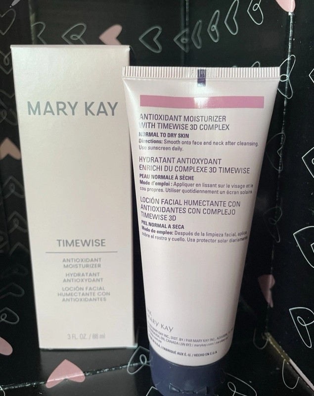 Mary Kay TimeWise Antioxidant Moisturizer (Normal/Dry Skin) gallery