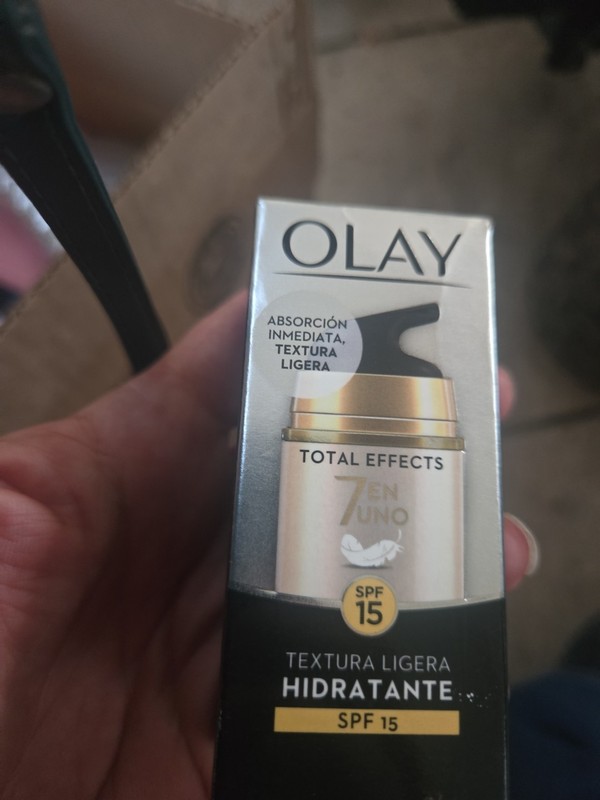 Moisturizer 7-in-1 Anti Aging SPF 15 Fragrance Free 1.7 oz Olay Total Effects