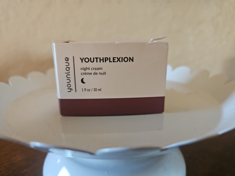 Younique Youthplexion Night Cream