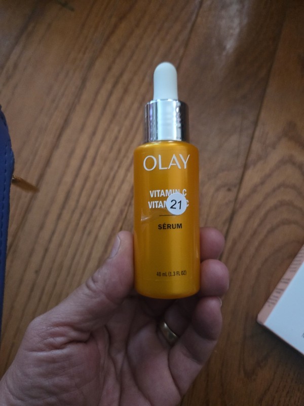 Olay Vitamina C+ Peptide 24 Brightening Serum – 1.3 fl oz