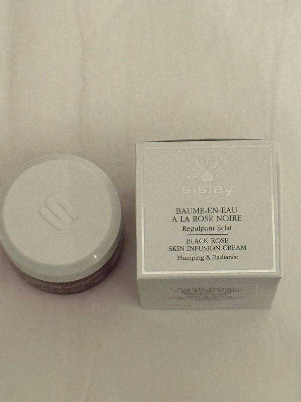 Sisley Black Rose Skin Infusion Cream (1.6oz) gallery