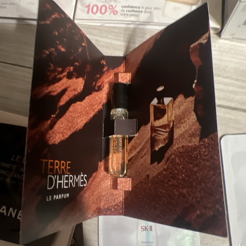 Chanel-Dior-Lancer- Laura Mercer- IT- Hermes- 30 Pc Travel-Sample Pack gallery