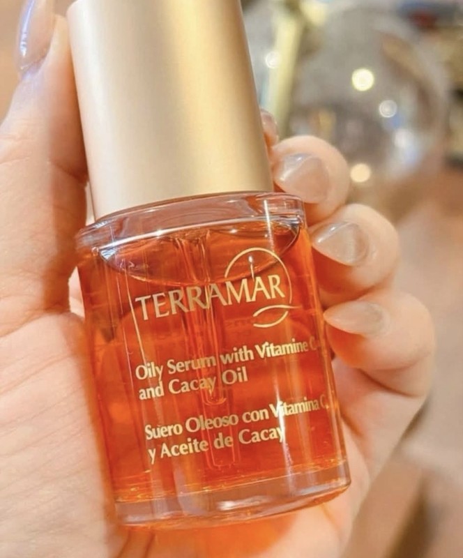 Oily Serum with Vitamin C and Cacay Oil | Terramar 30mL - 1,01 fl. oz. (US) gallery