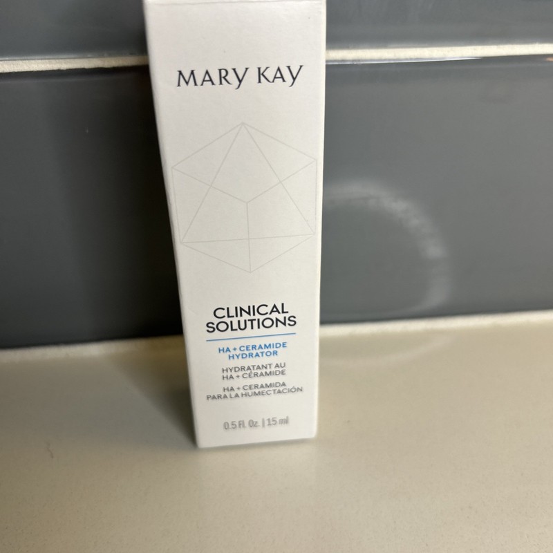 Mary Kay Clinical Solutions HA + Ceramide Hydrator 0.5 fl oz