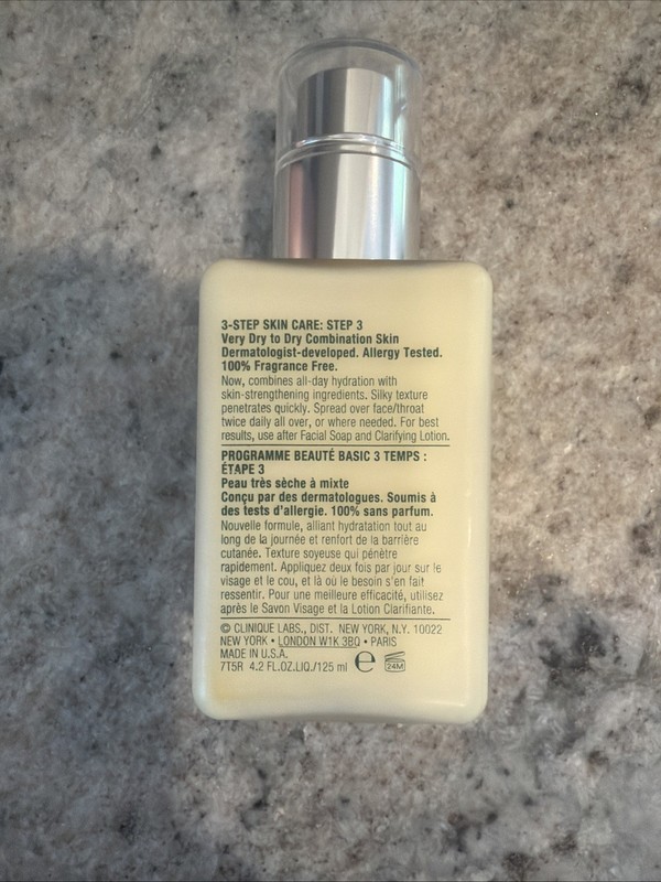 Clinique Product Bundle: Full-Size And Travel Size Lotion, Facial Soap, NEW￼ gallery