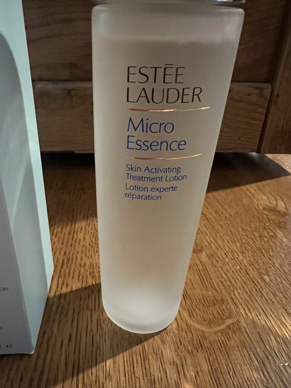 ESTEE LAUDER Micro Essence Skin Activating Treatment Lotion 5fl oz/150ml-NIB gallery