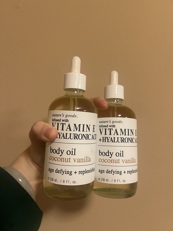 2X Nature’s Goods Vitamin E +Hyaluronic Acid Body Oil Coconut Vanilla 4 fl New