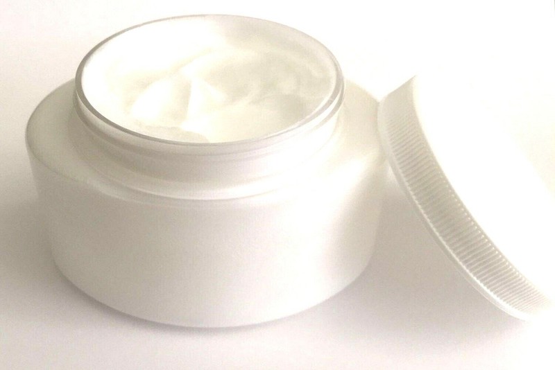 Argan Oil - Face, Neck & Eye Cream - Restorative and Anti-Aging Benefits - 8 oz. gallery