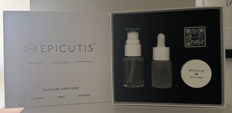Epicutis Luxury Skin Set EXP. 2028 LIPID SERUM HYVIA CREME oil cleanser. Intro gallery