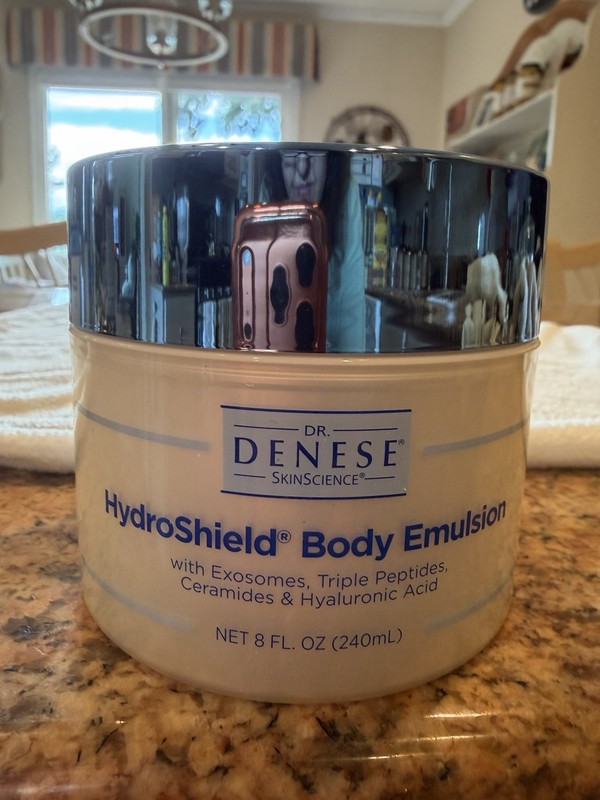 Dr. Denese HydroShield Body Emulsion W/Triple Peptides, Jumbo 8 fl oz, New