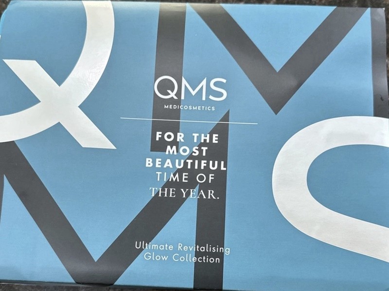 QMS Medicosmetics • Ultimate Revitalizing Glow 5pc Collection • New Gift Set gallery