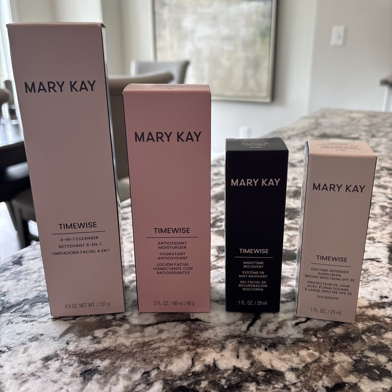 Mary Kay TimeWise Miracle Set Normal/Dry Skin NEW Ex 9/27