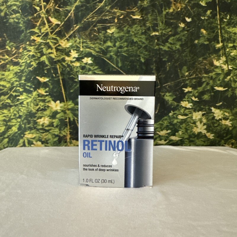 NEW Neutrogena Rapid Wrinkle Repair Retinol Oil Nourish & Reduce Lines 1 oz
