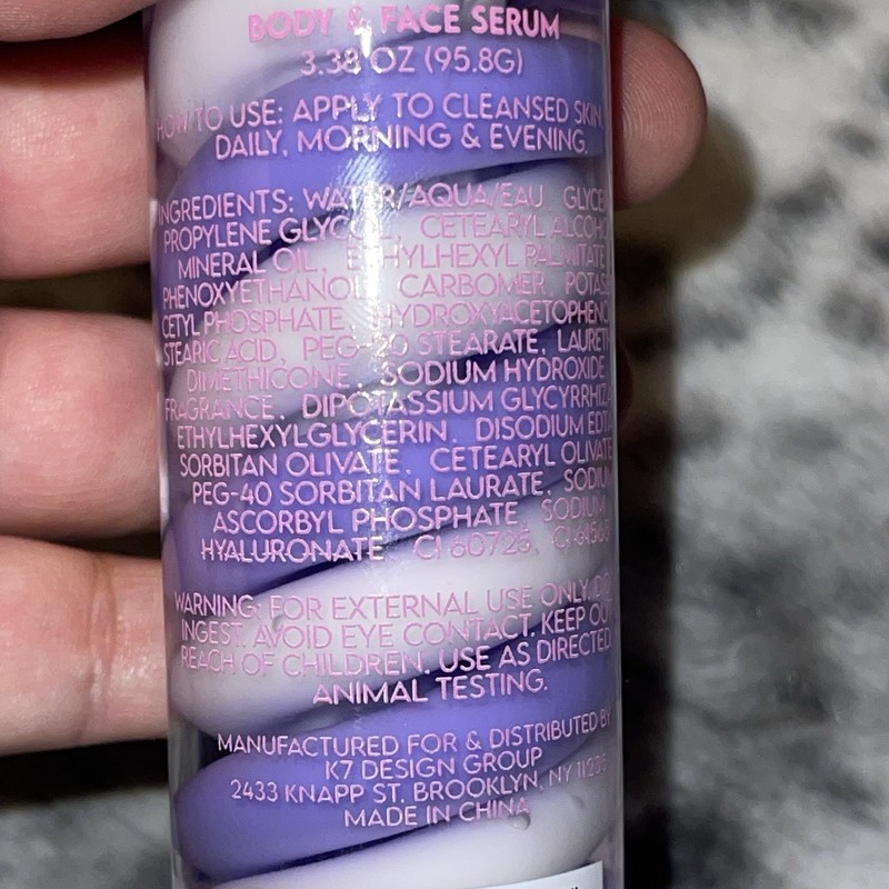 Happy Skin Berry Glowy Body & Face Serum Vitamin C & Hyaluronic Acid 3.38fl Oz gallery