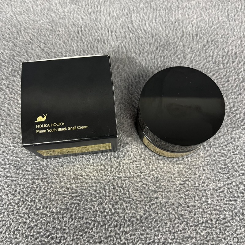 Holika Holika Prime Youth Black Snail Mucin Cream 1.69 oz for Glowing Wrinkles gallery
