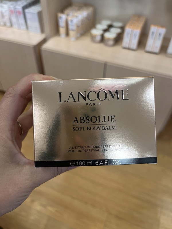 LANCOME Absolue Soft Body balm With Rose Extract 190ml / 6.4oz /New / $185 Value