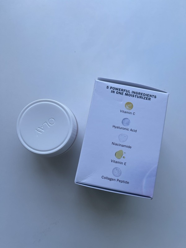 Olay Super Cream with Sunscreen SPF 30 Face Moisturizer 5-in-1 Skin gallery