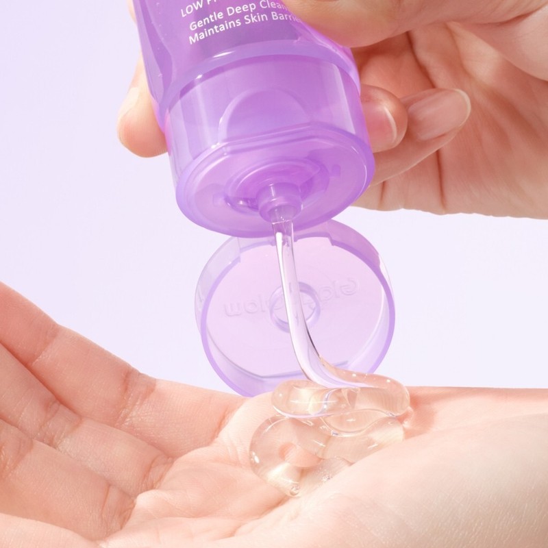 Glad2Glow Blueberry Ceramide Low Ph Gel Cleanser 70ml gallery