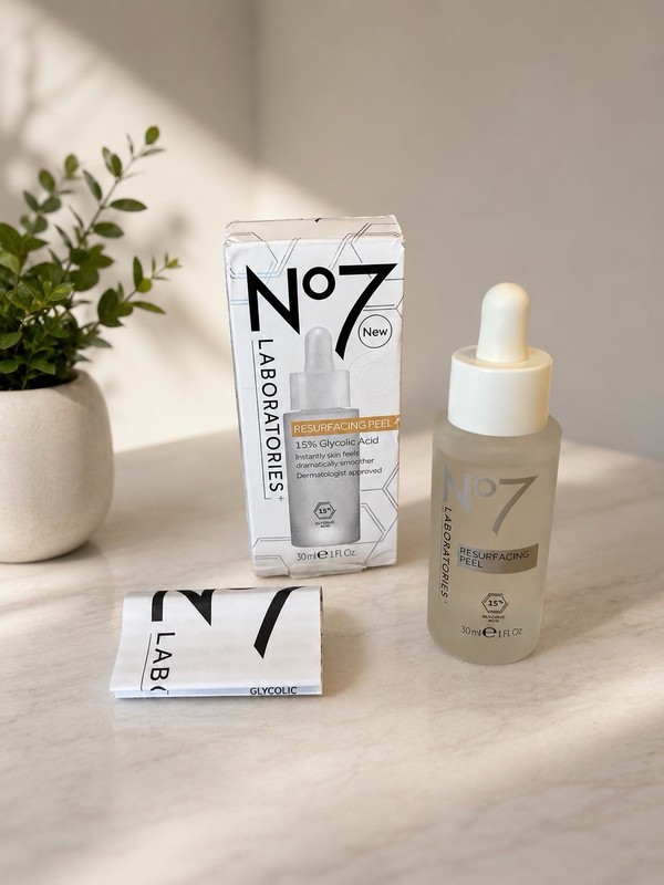 No7 Laboratories Resurfacing Peel 15% Glycolic Acid – 1 fl oz RARE New In Box