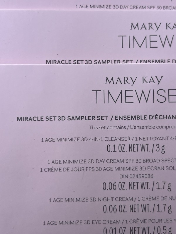 Set of 2 Sheets of Mary Kay Timewise Dry to Oily Skin Samples + Miracle Set PICS gallery
