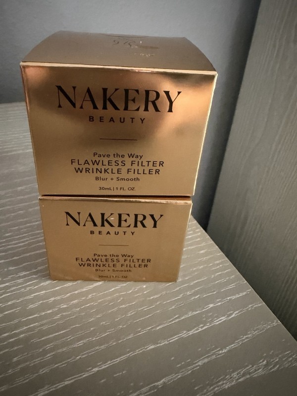 NAKERY BEAUTY FLAWLESS FILTER WRINKLE FILLER - NEW IN BOX - 1 FL OZ. gallery