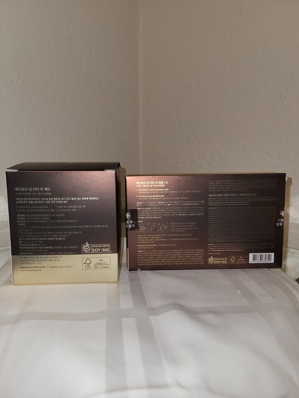 Medicube Deep Vita C Whitening Set / Pad+Ampoule 100% Authen Cosmetic Set Of 2 gallery