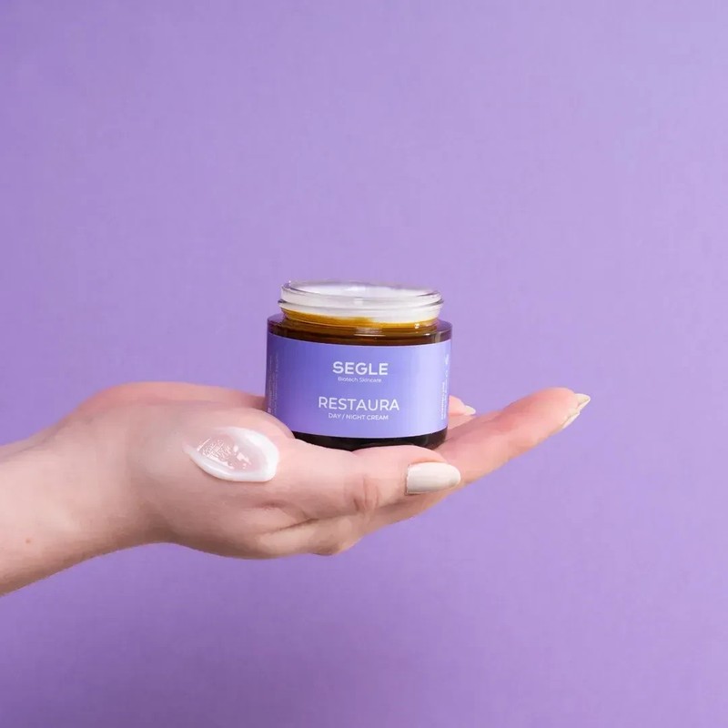 SEGLE Restaura Moisturizing Anti-Wrinkle Cream and Serum gallery