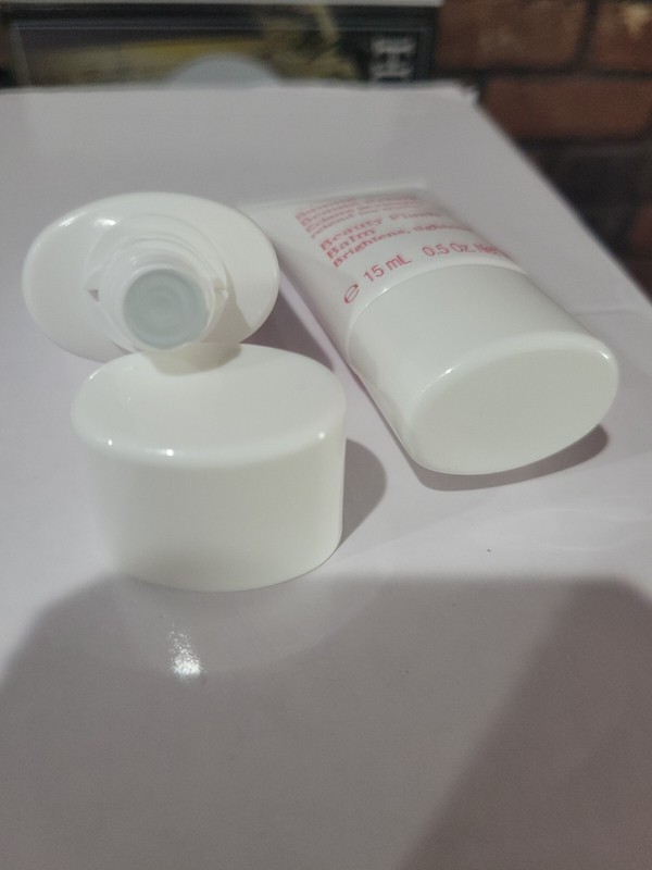 2-Pack CLARINS Beauty Flash Balm - Set Of 2 x 15mL / 0.5 Oz NWOB gallery