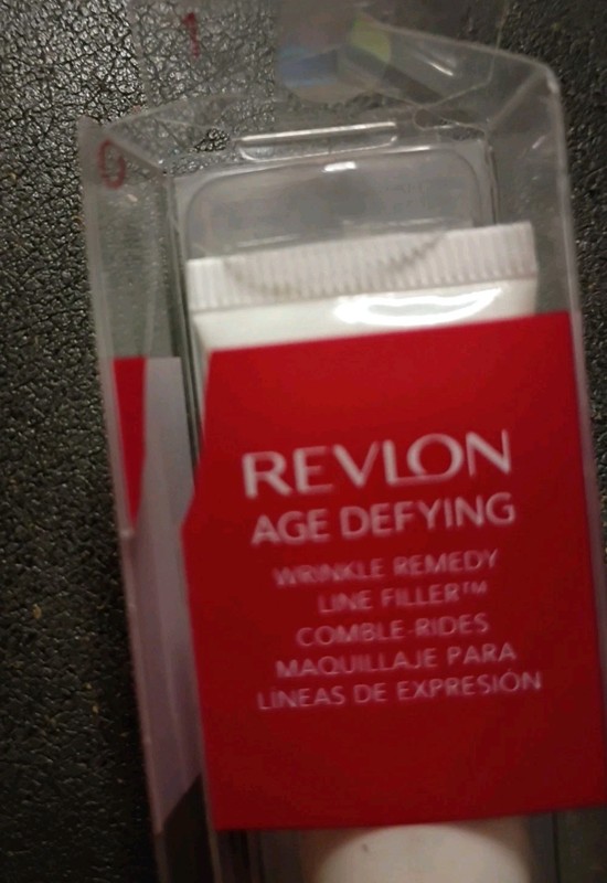 New Revlon Age Defying Wrinkle Remedy Line Filler Eraser 01 gallery