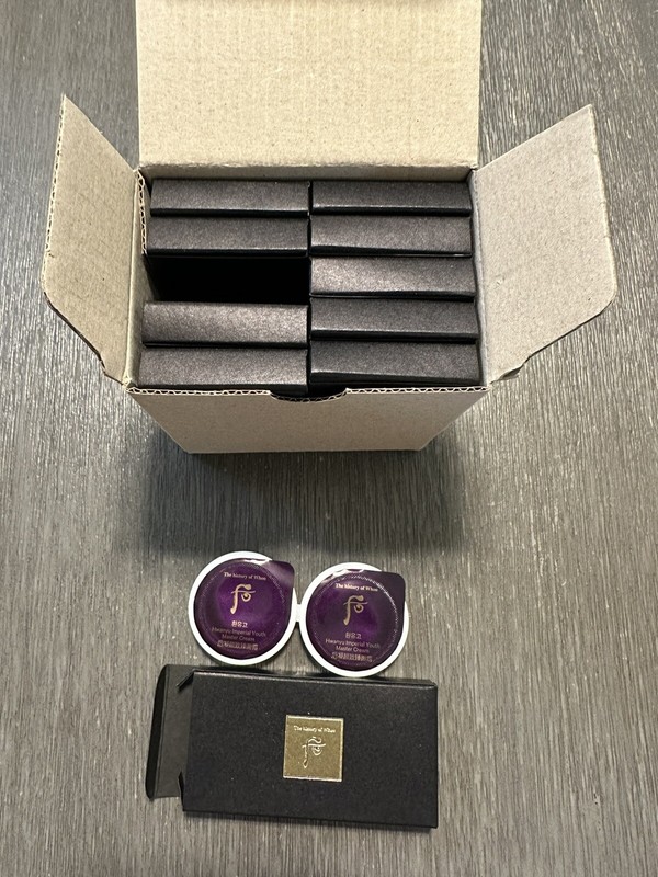 The history of Whoo Hwanyugo Imperial Youth Cream 0.6ml x 16pcs (8Box) Newist