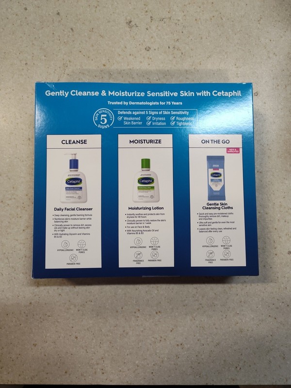 Cetaphil Healthy Skin Essentials Kit Daily Facial Cleanser & Moisturizing Lotion gallery