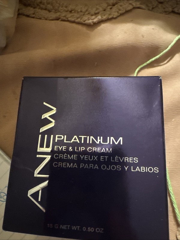 ANEW Platinum Eye & Lip Cream 15g/0.50 Oz – New In Box & Sealed