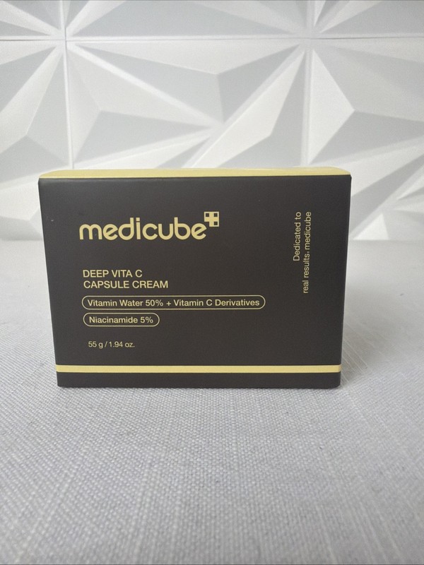 MEDICUBE Deep Vita C Capsule Cream 55g | Brightening Vitamin C Moisturizer