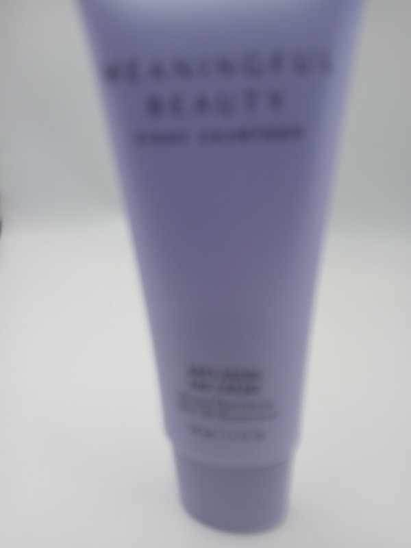 Cindy Crawford Meaningful Beauty Creme de Serum 1.7 fl oz (30ml) gallery
