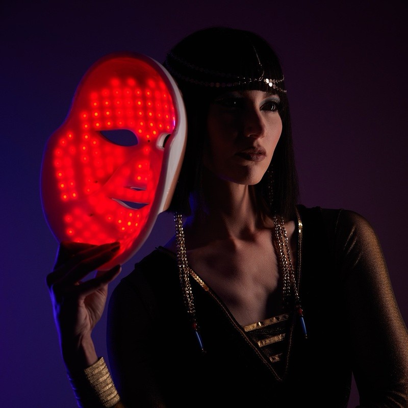 Cleopatra LED Mask - Spa Grade Light Therapy gallery