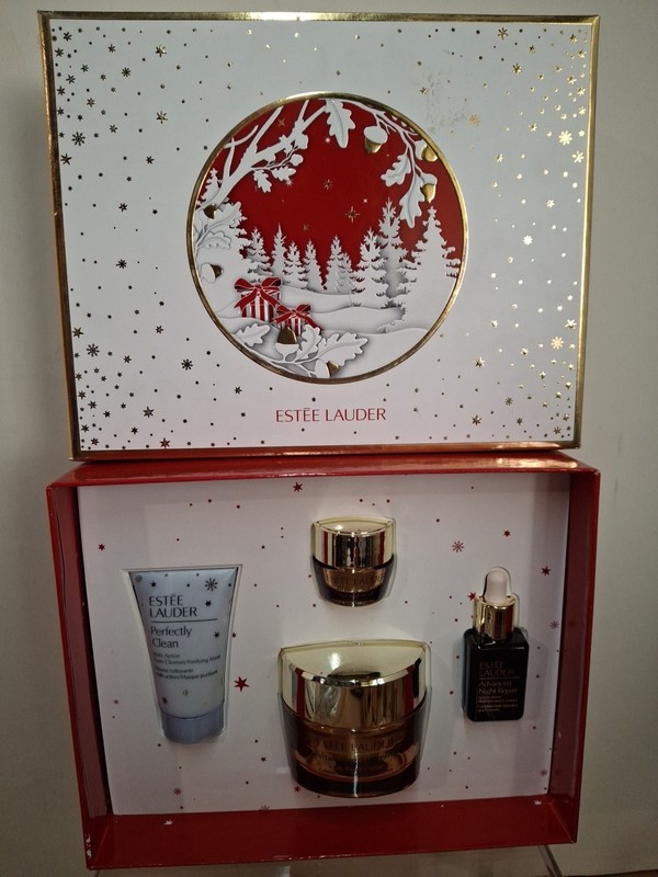 NIB ESTEE LAUDER Firm+Lift Skincare Wonders Set Full Size Revitalizing Cream