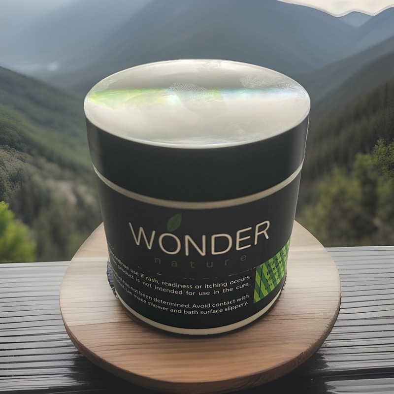 Gene Moringa Cream 2 OZ| Brightening Skin, Spots Wrinkles & Dark. Collagen Boost