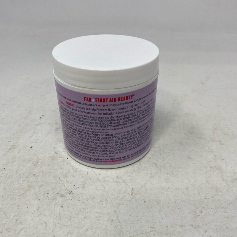First Aid Beauty Ingrown Hair Pads BHA+AHA, Lavender, 60ct gallery