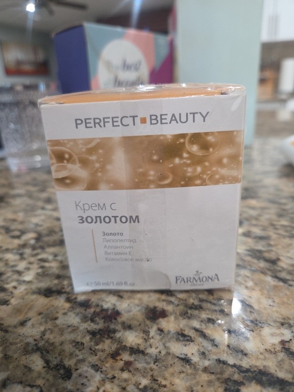 Farmona Perfect Beauty Gold Cream Day and Night , 50ml 1.69oz gallery