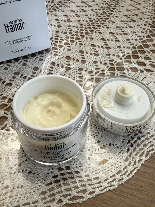 Itamar Anti-aging Night Cream With Raspberry Seed Oil For Normal To Damaged Skin gallery