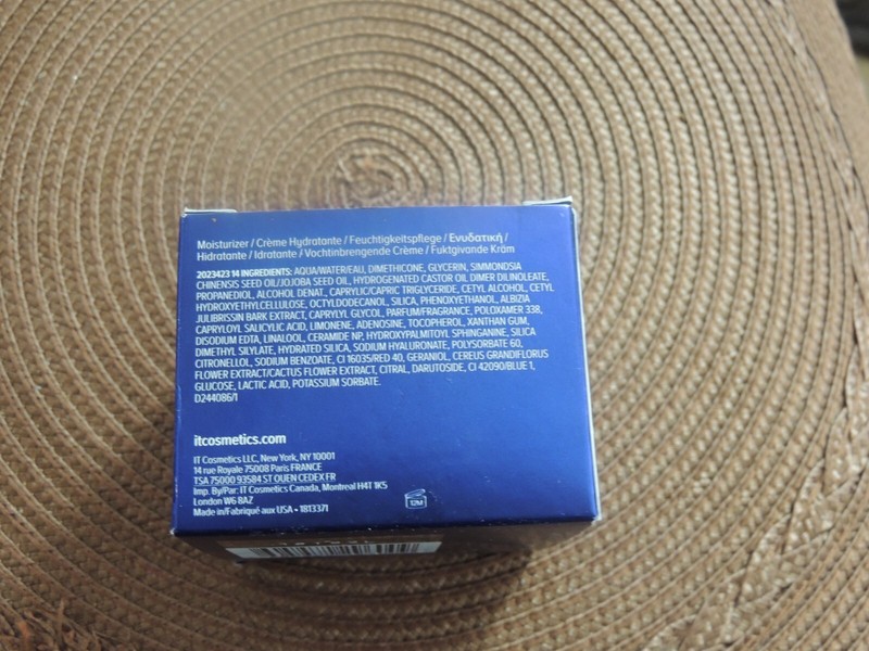 it COSMETICS Confidence In Your Beauty Sleep - Night Cream -  2.0 oz New in Box gallery